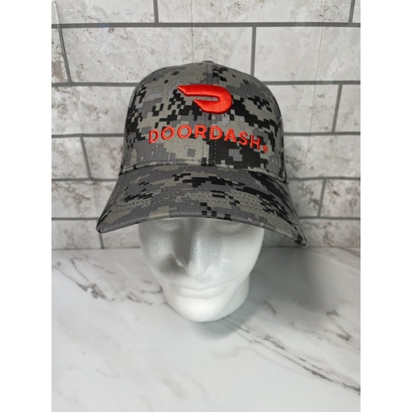 CapAmerica DoorDash Hat i2015 3D Embriodery Digital Camo Grey Structured Hat NWT - Picture 1 of 7
